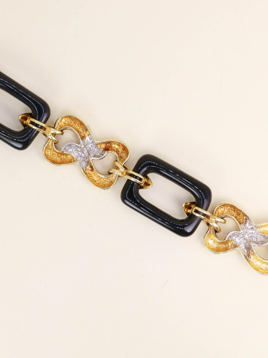 Yellow Gold Transformation Necklace With Onyx And Diamonds-photo-6