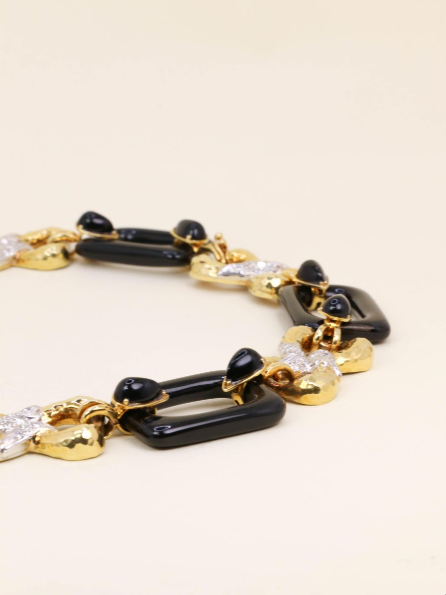 Yellow Gold Transformation Necklace With Onyx And Diamonds-photo-5