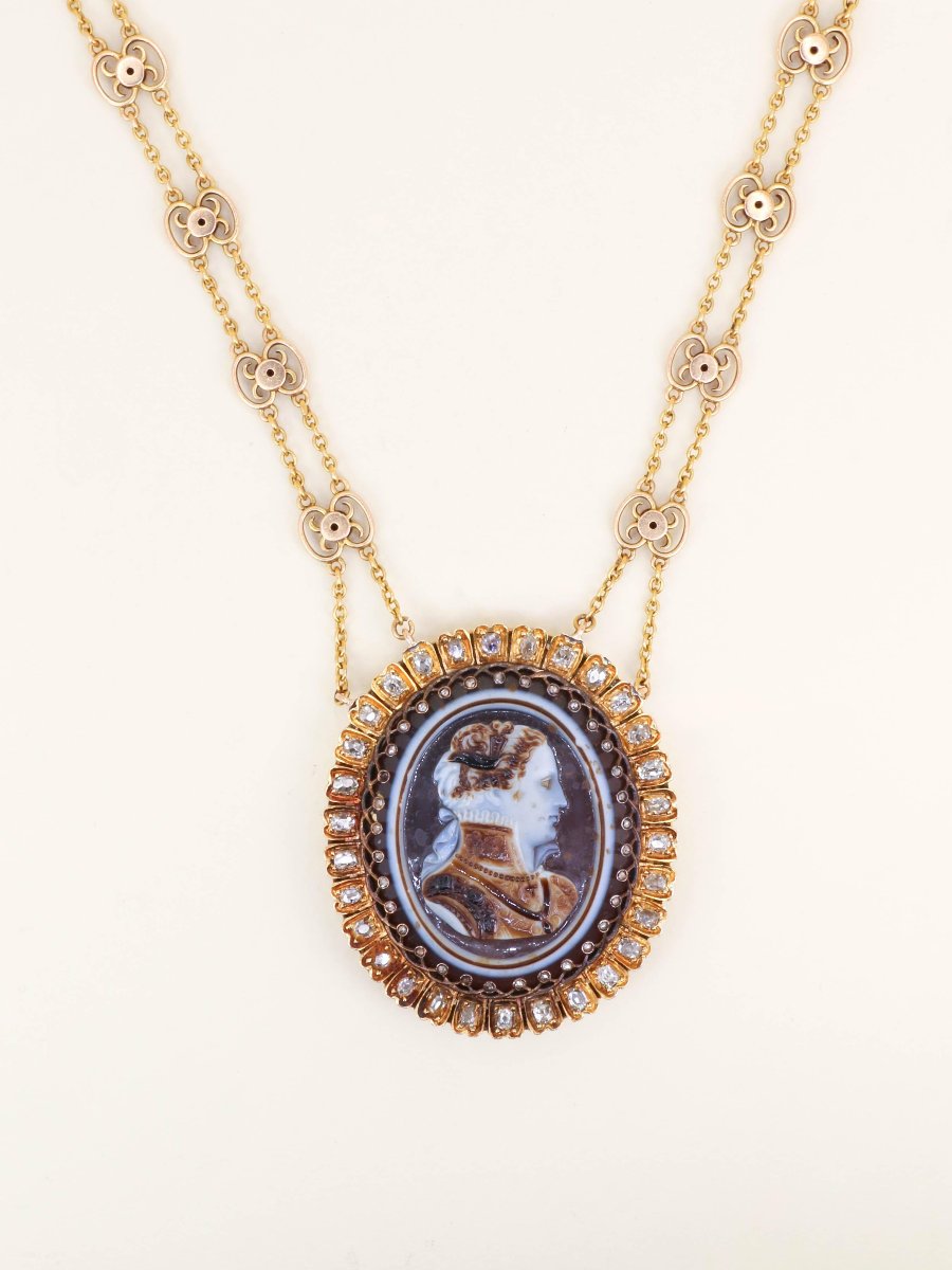 Georges Bissinger Yellow Gold Cameo Necklace Diamonds-photo-2