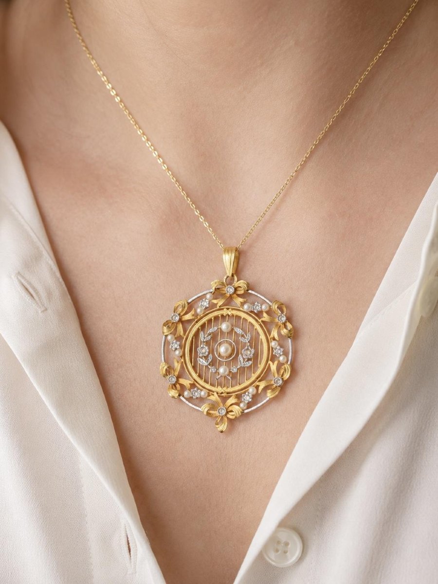Pendentif rond Belle Epoque or jaune perles diamants-photo-2