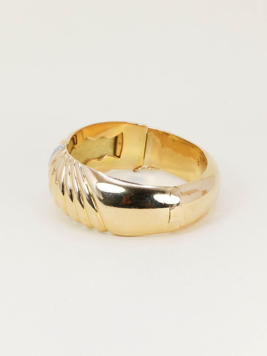 Bracelet jonc coquillage or jaune diamants années 1960-photo-4