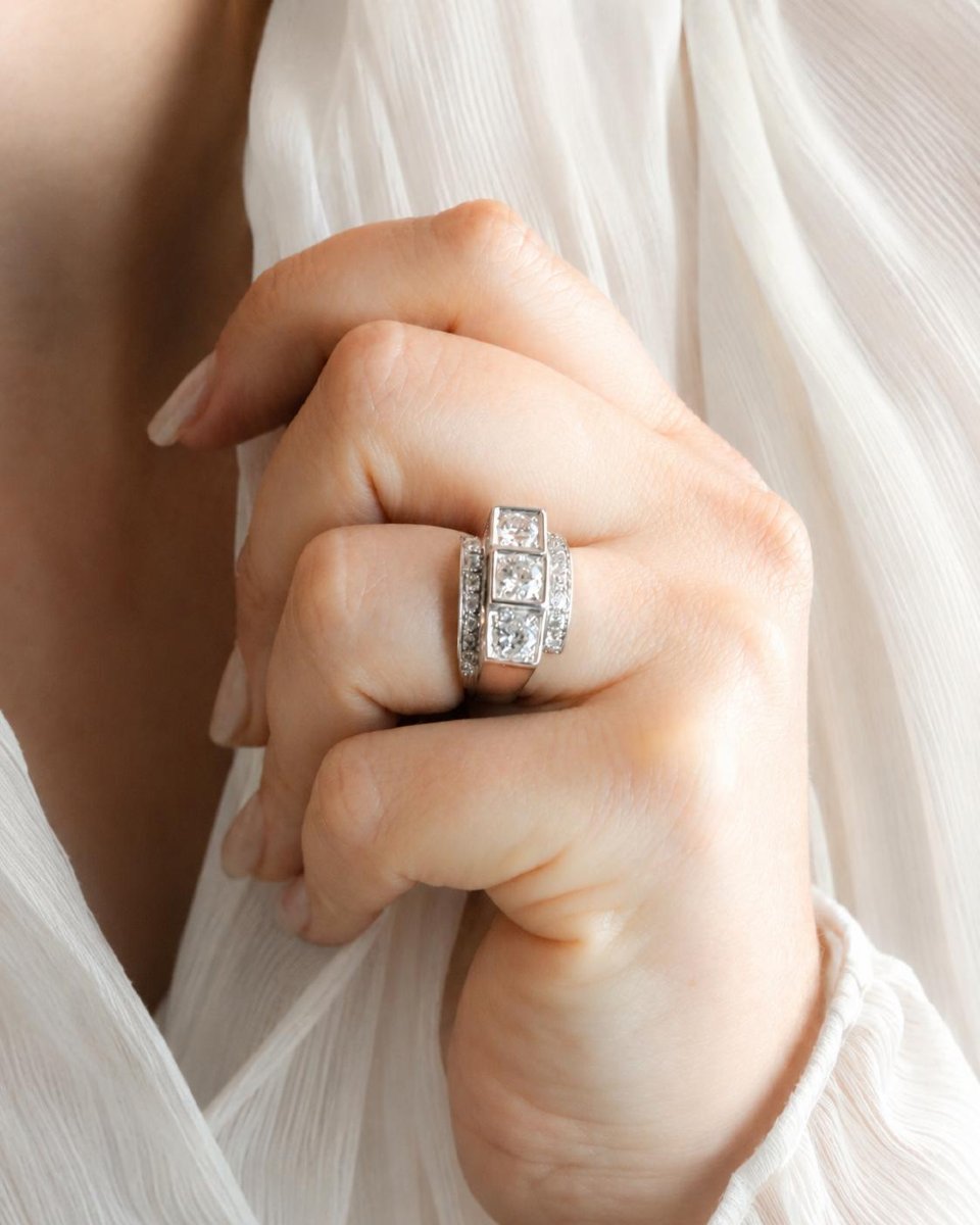 Bague géométrique or blanc diamants-photo-2