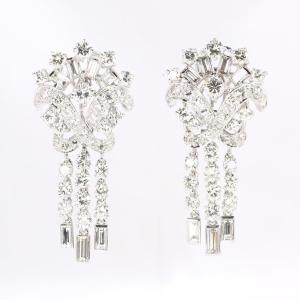 Boucles d'oreilles pendantes or blanc diamants 4,5 carats