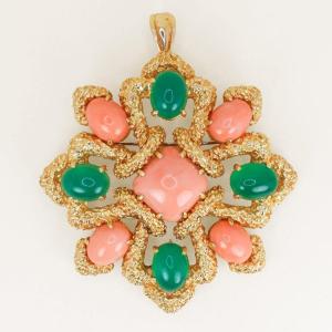 Van Cleef & Arpels Delphos Pendant Brooch Yellow Gold Coral Chrysoprase