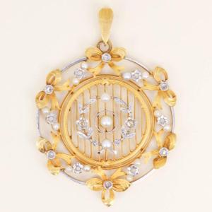 Round Belle époque Pendant Yellow Gold Pearls Diamonds