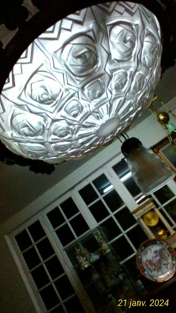 Art Deco Type Pendant Lamp, Tulips And Molded White Glass Basin-photo-3