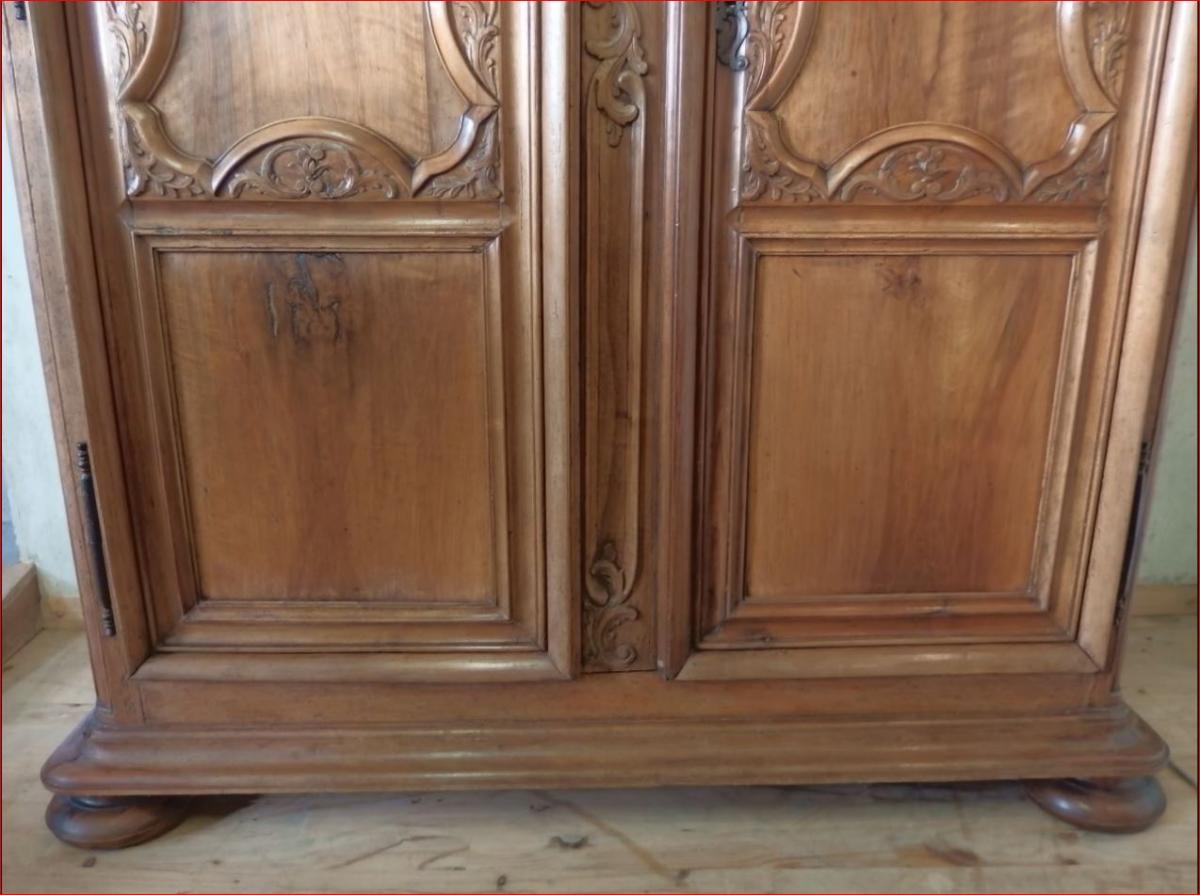 Armoire Lyonnaise En Noyer.-photo-2