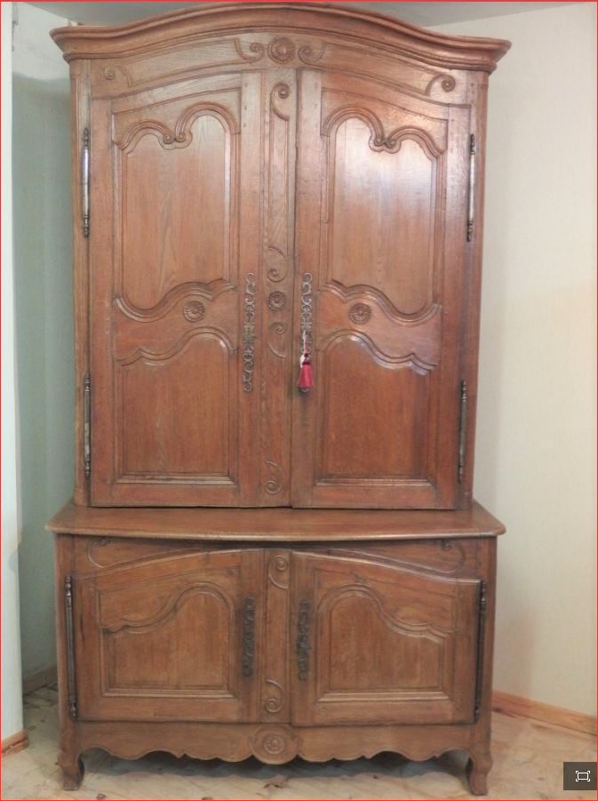 Buffet Deux corps XVIII ème Siècle