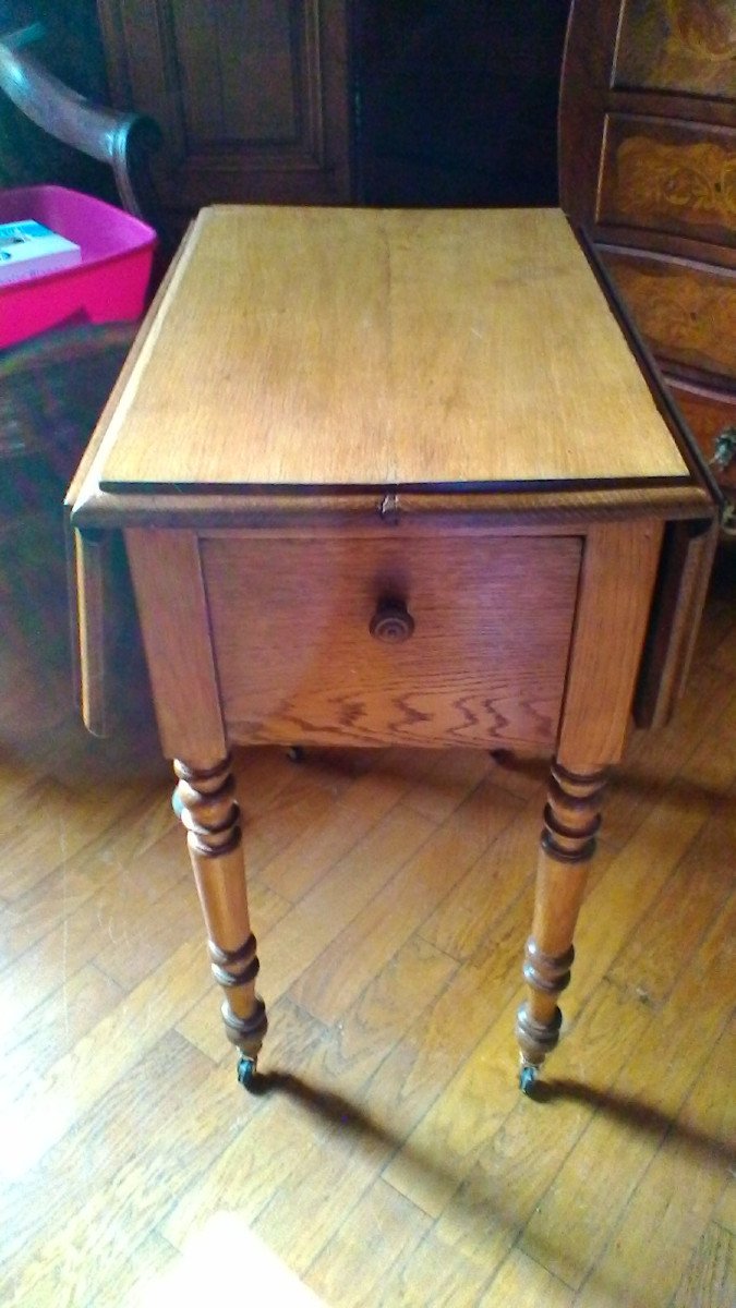 Oak Bedside Table With Flaps-photo-2