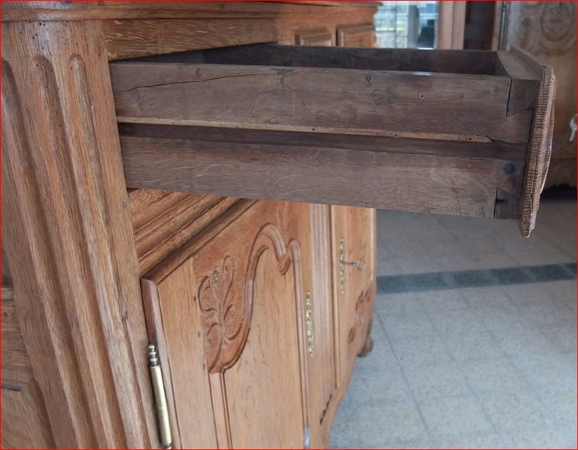 19th Century Oak Buffet.-photo-7