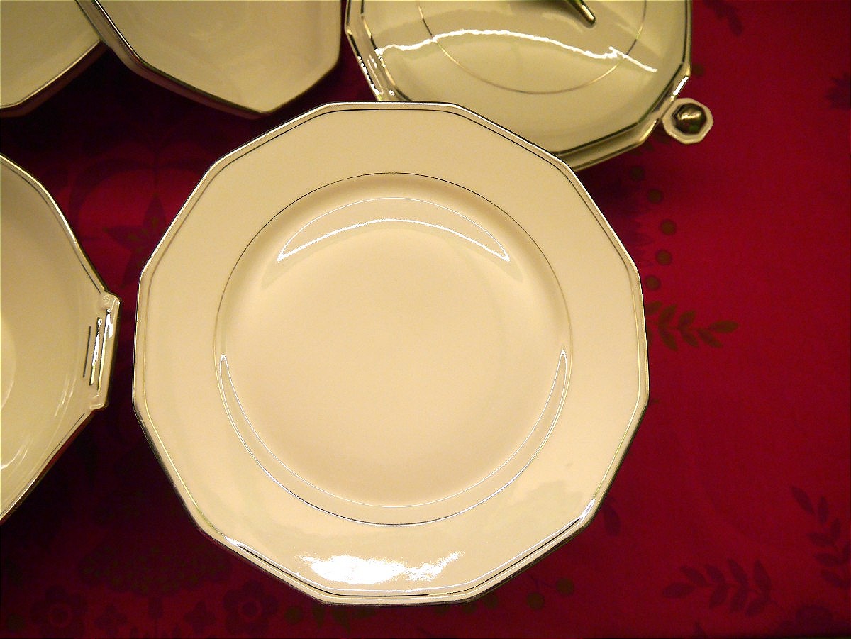 Part Of A Limoges Porcelain Dinner Service, Art Deco, 20th Century-photo-2