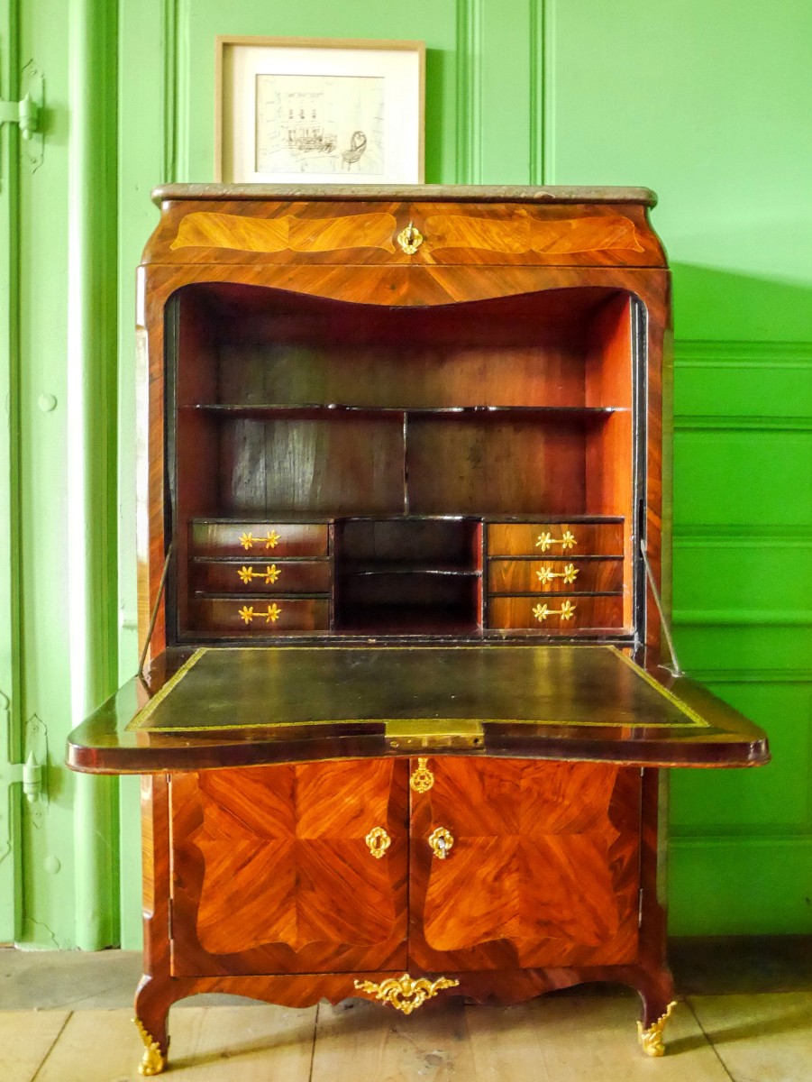 Secrétaire d'époque Louis XV, attribué à Roussel XVIIIe siècle