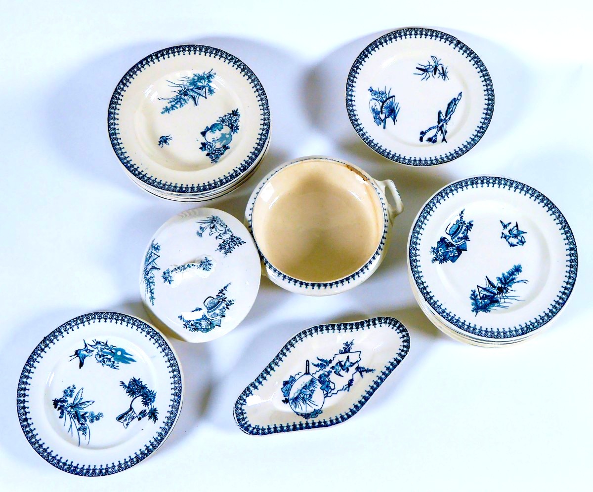 Part Of A Longwy Service, Japanese Model, 19th Century