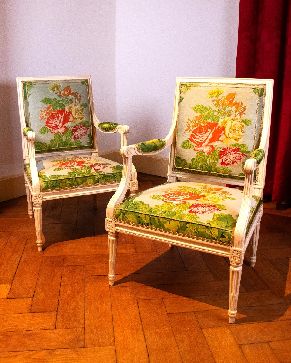 Paire de fauteuils à la reine en hêtre laqué estampillés JB Boulard d'époque Louis XVI, XVIIIe