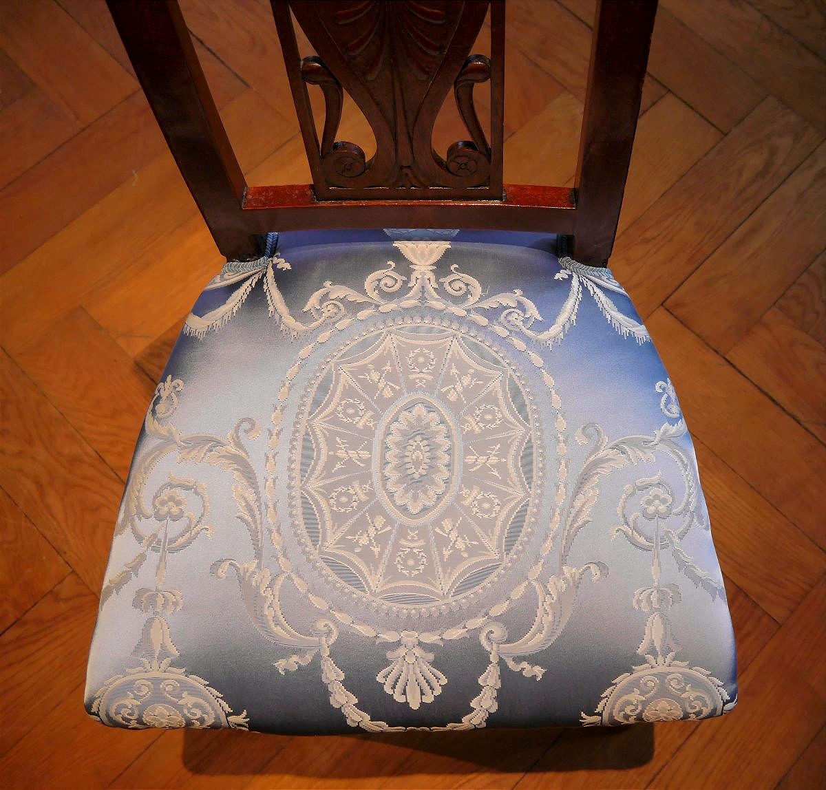 Suite de 4 chaises Directoire par Georges  Jacob-photo-3