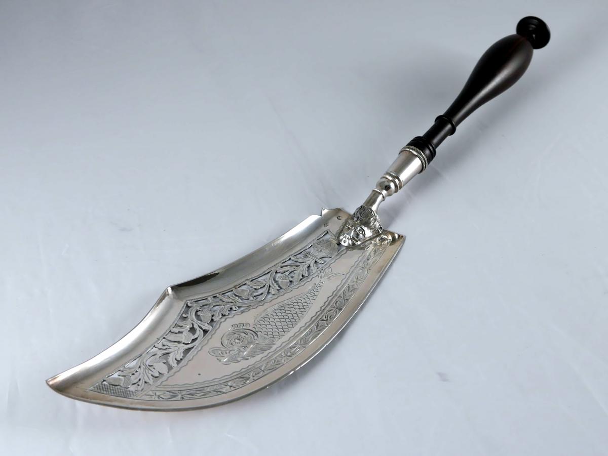 Silver Fish Shovel, Empire Style, Restoration Period, Punch Old Man