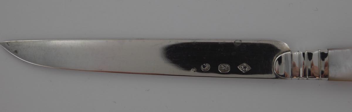 Suite De 24 Couteaux En Argent Et Nacre, 2ème Coq, XIXe siècle-photo-1