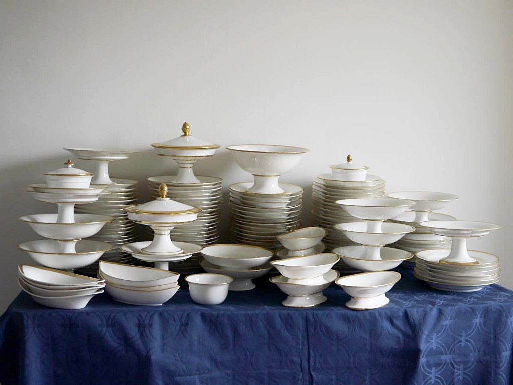 Importante Partie De Service d'époque Restauration, Honoré Et Dagoty