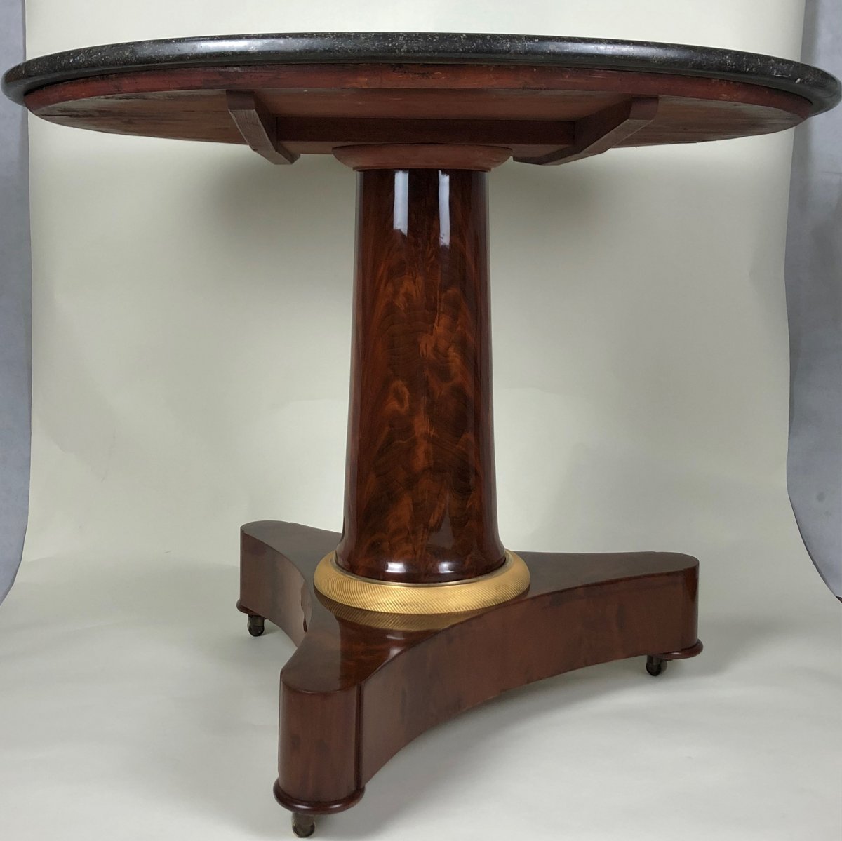 An Empire Pedestal Table, Early 19th Century-photo-4