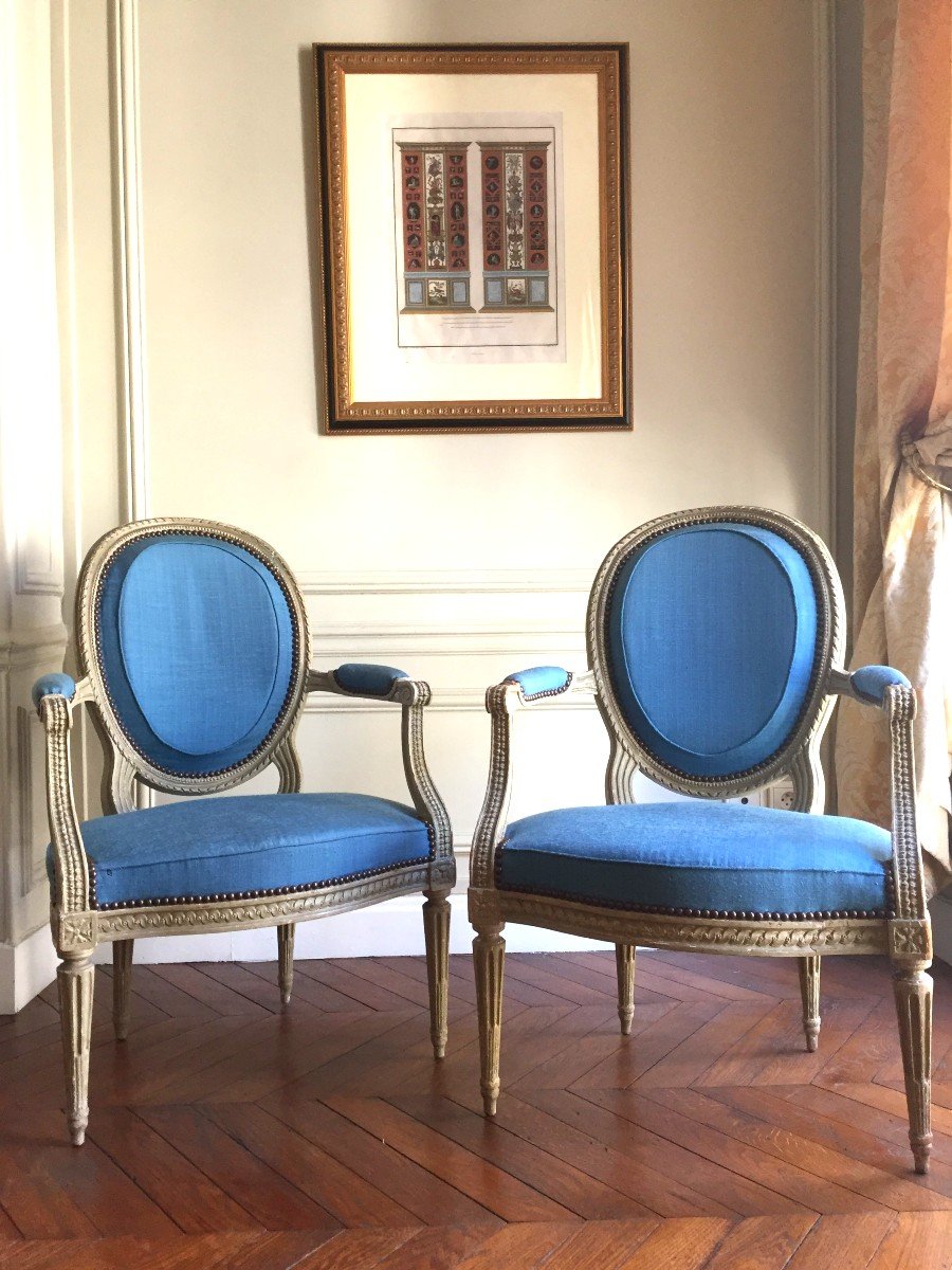 Paire De Larges Fauteuils Cabriolets Louis XVI Estampillés De I B Séné, XVIIIe Siècle, à restaurer