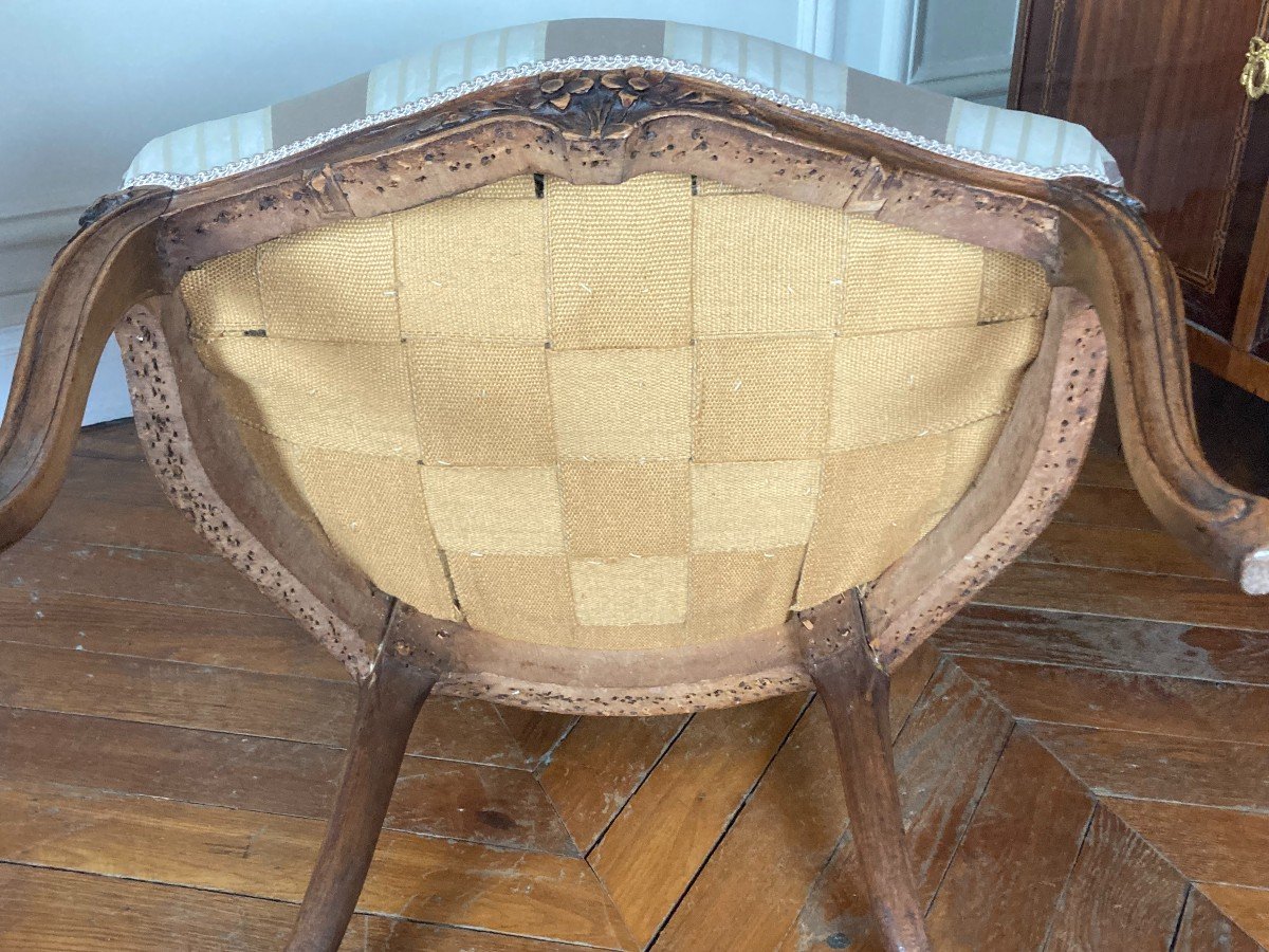 A Louis XV Period Armchair, 18th Century-photo-4