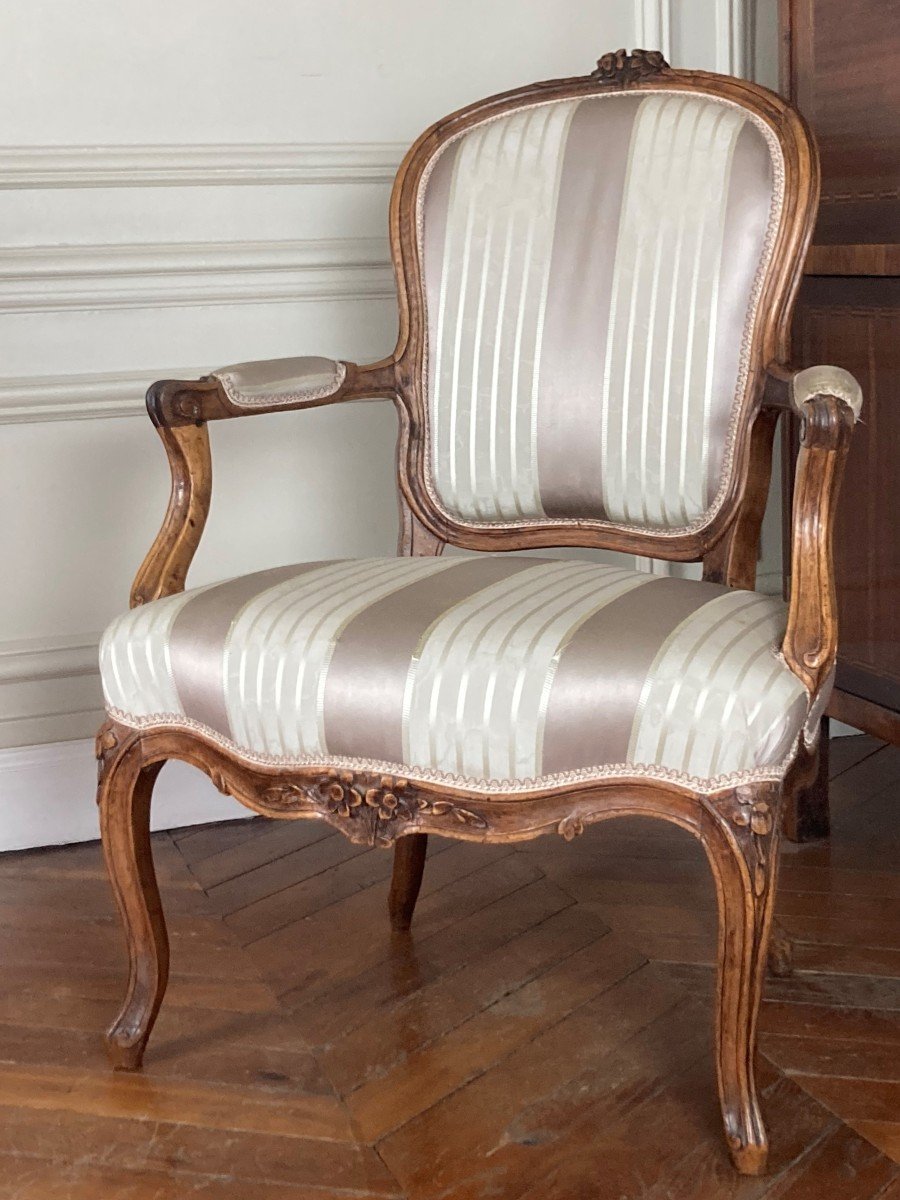 Fauteuil d'époque Louis XV, XVIIIe Siècle