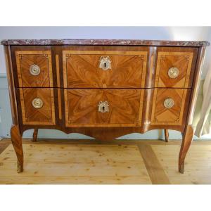 Commode Transition d'époque Louis XV estampillée par Lardin, XVIIIe