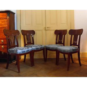 Suite de 4 chaises Directoire par Georges Jacob