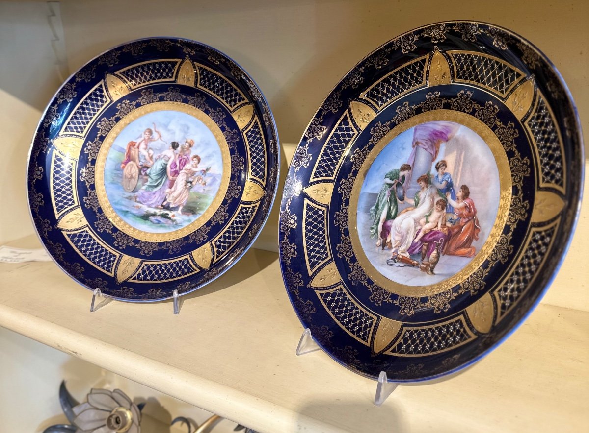 Pair Of Austrian Plates, In Porcelain, Decorated With Gold Pigments From The Late 19th -photo-1