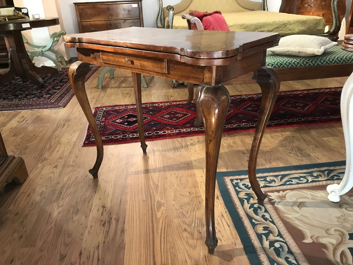 Coffee Table Late Nineteenth Century With Walnut Base And Walnut Briar -photo-3