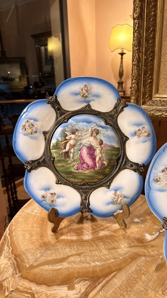 Paire d’assiettes en porcelaine de Limoges, dans le style Art Nouveau-photo-4