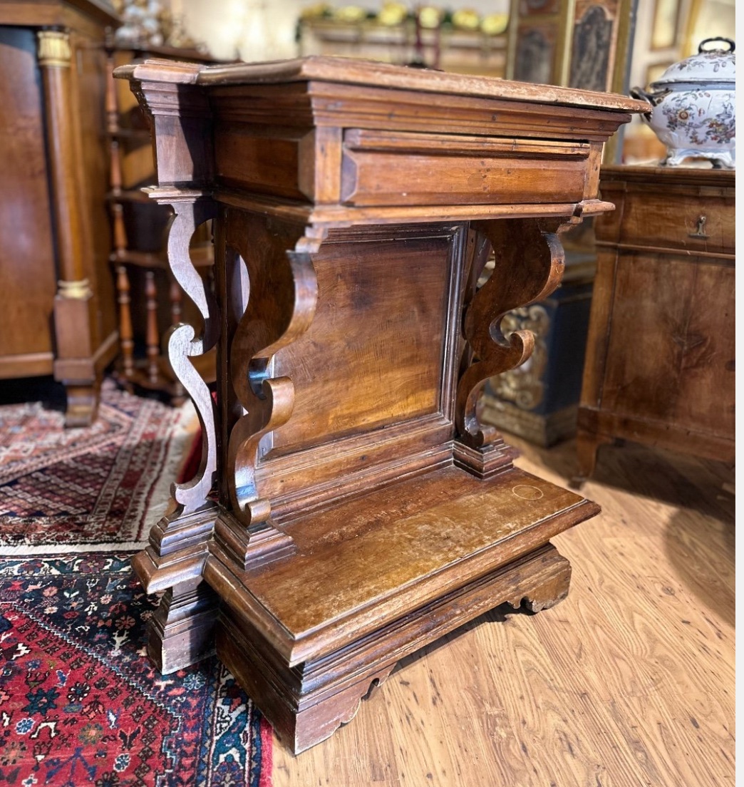 Prie-Dieu ancien en noyer massif – Époque XVIIᵉ/XVIIIᵉ siècle-photo-2