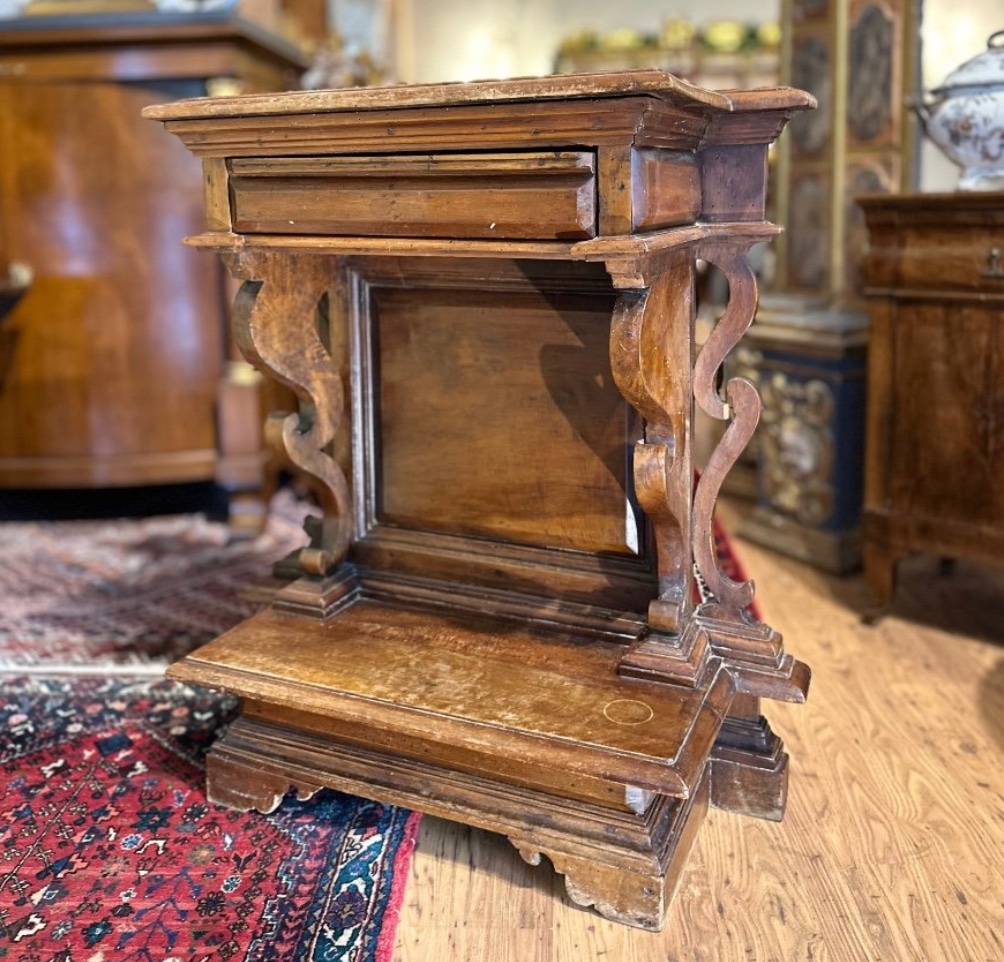 Prie-Dieu ancien en noyer massif – Époque XVIIᵉ/XVIIIᵉ siècle-photo-3