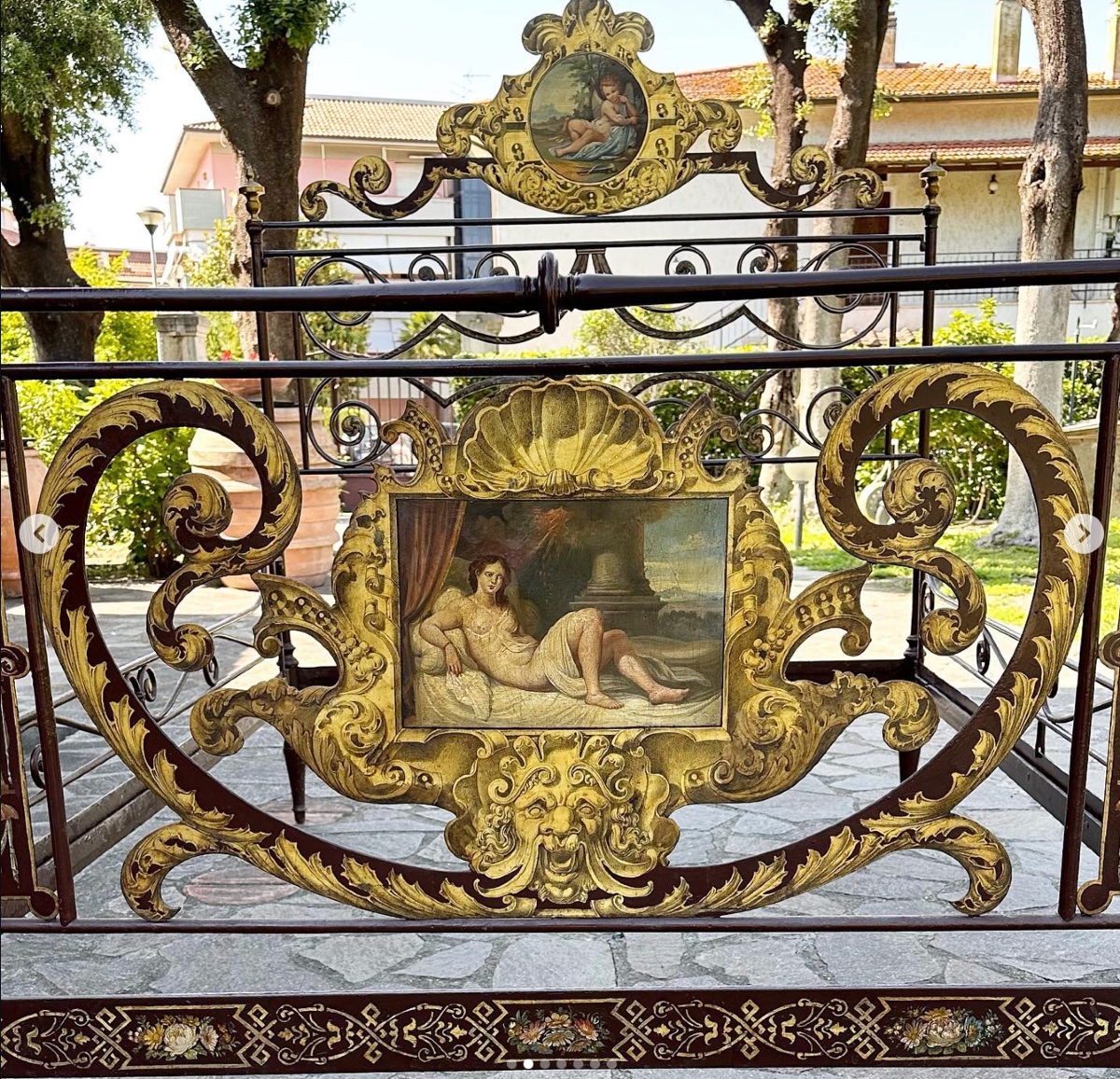 Sienese Double Iron Bed, Late 18th – Early 19th Century, With Original Decorations.-photo-4