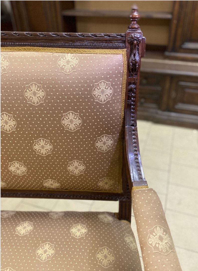 Canapé toscan de la fin du XIXᵉ siècle en noyer massif-photo-3