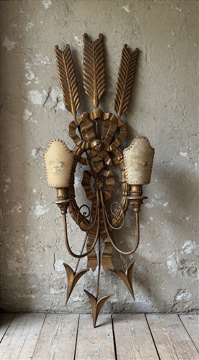 Gilded Iron Wall Sconce – Louis XVI Style