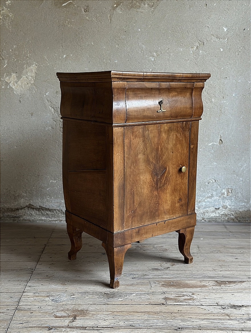 Venetian Nightstand From The Early 19th Century