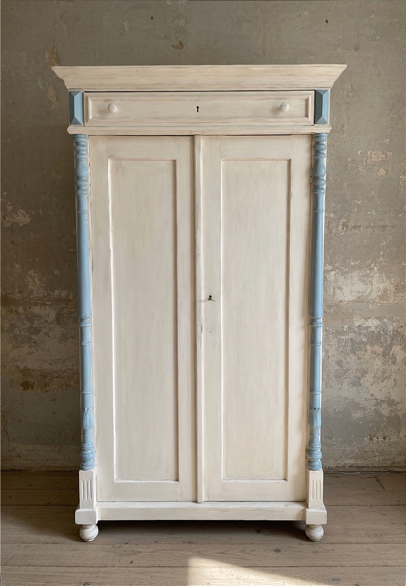 Louis-philippe-style Lacquered Cabinet, Late 19th Century