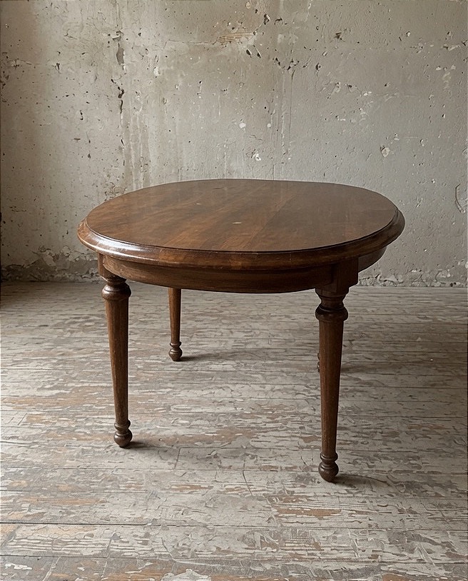 Oval Walnut Table, Early 20th Century