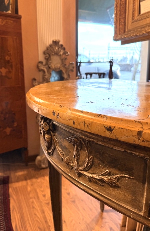 Elegant Italian-made Demi-lune Console Table From The Late 18th Century -photo-2