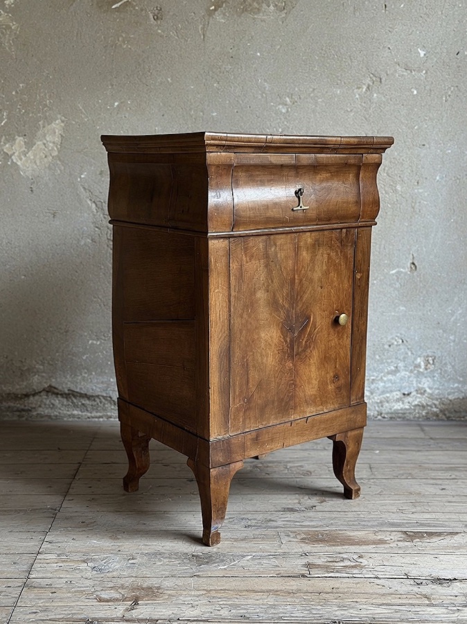 Venetian Nightstand From The Early 19th Century