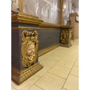  Columns Ancien Dating Back To The Seventeenth Century In Original Lacquer And Silver And Gold 