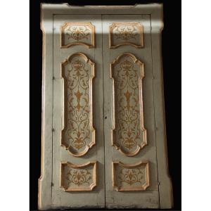 Antique Door With Original Frame And Hinges, Richly Decorated, Of neapolitan Origin.