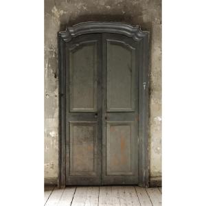 Pair Of Antique Italian Doors, Dating From The Late 18th Century.