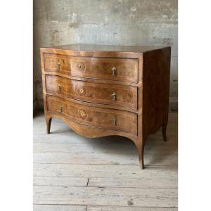 Commode napolitaine de la fin du XVIIIᵉ siècle
