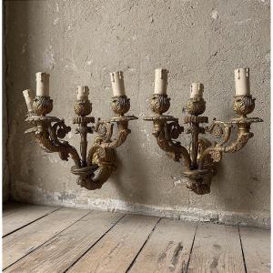 Paire d'Appliques Murales Style Louis XVI en Bronze Doré (XIXe Siècle)