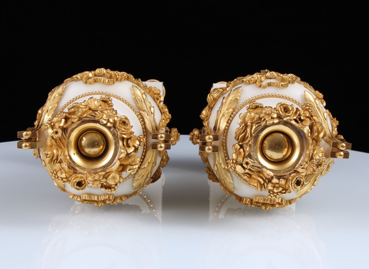 Pair 19th Century Louis XVI Style Gilt Bronze Mounted White Marble Vases-photo-4