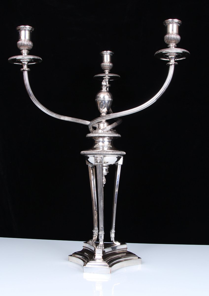 Candélabre en argent plaqué du XVIIIe siècle, attribué à Matthew Boulton