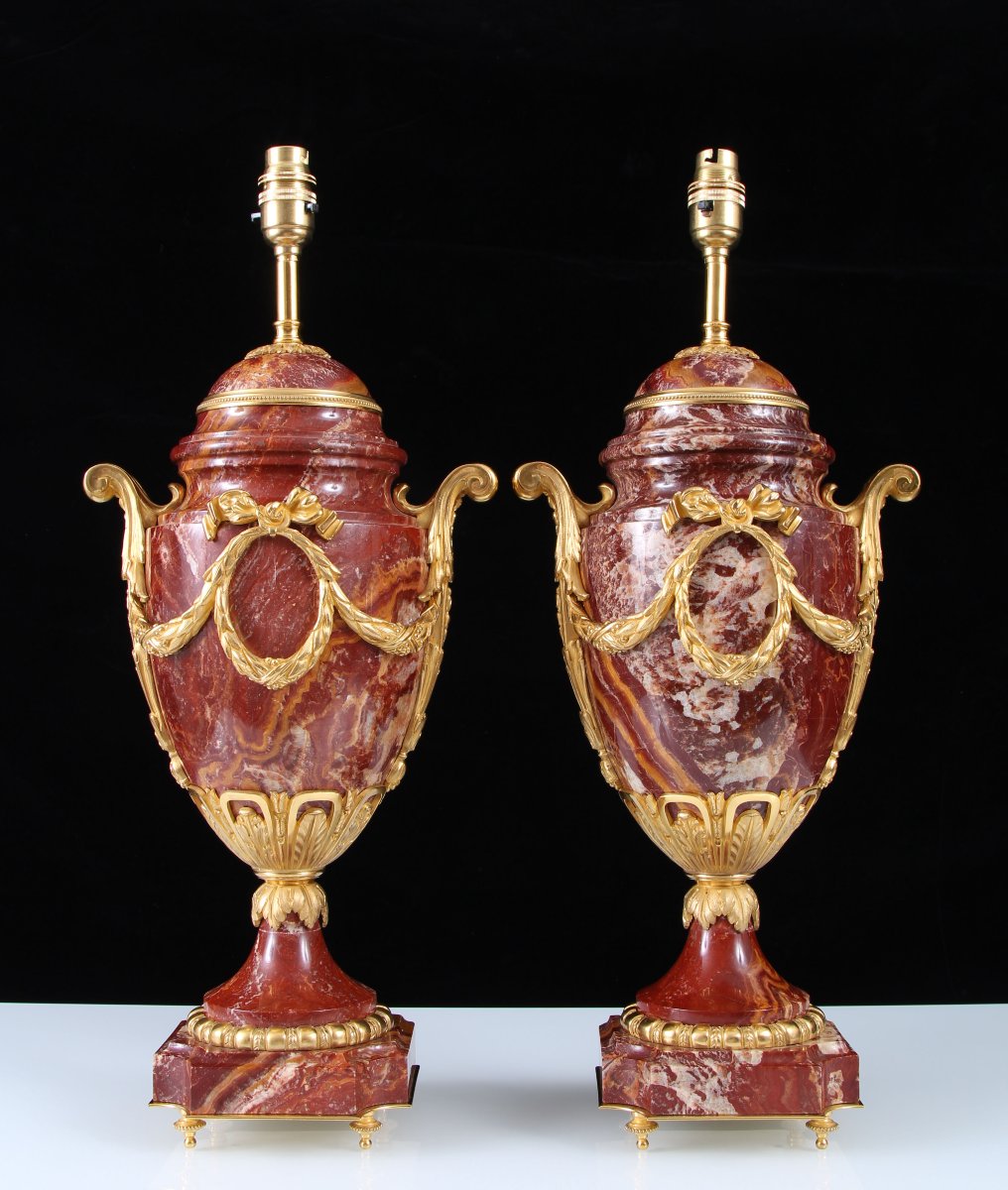 Pair Of 19th-century Alabastro A Pecorella Marble Lamps With Gilded Bronze Mounts-photo-3