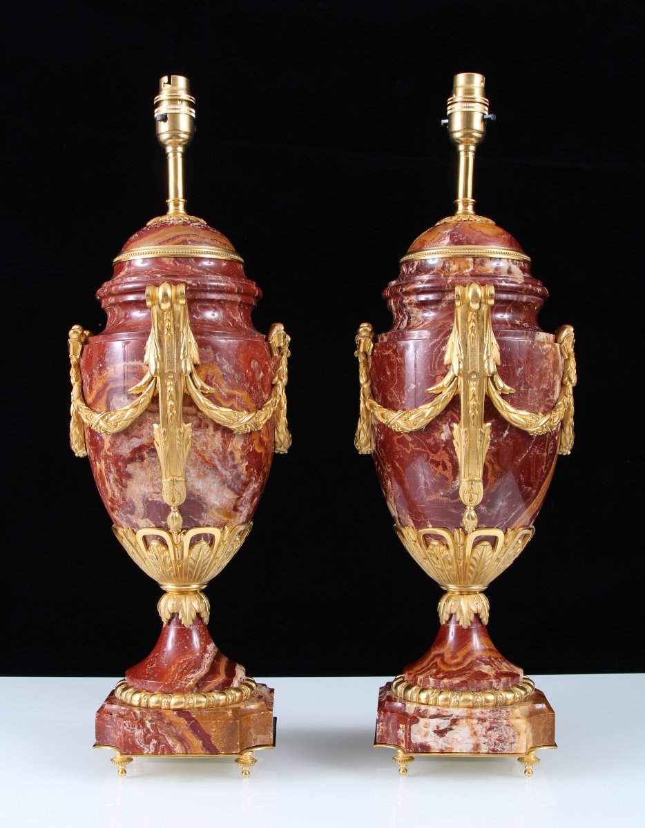 Pair Of 19th-century Alabastro A Pecorella Marble Lamps With Gilded Bronze Mounts-photo-1